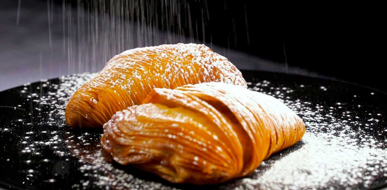 Scopri l’Antica Pasticceria Carraturo: la tradizione napoletana a portata di clic con il nostro shop online